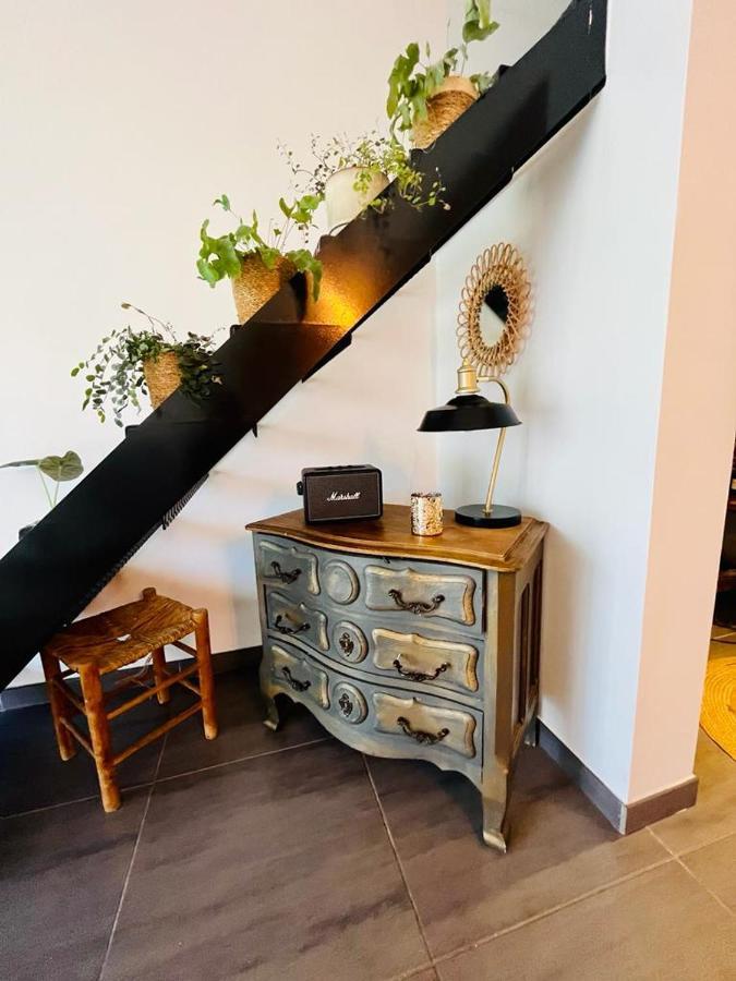 Apartament Loft Atypique Au Milieu Des Champs Tourrettes Zewnętrze zdjęcie