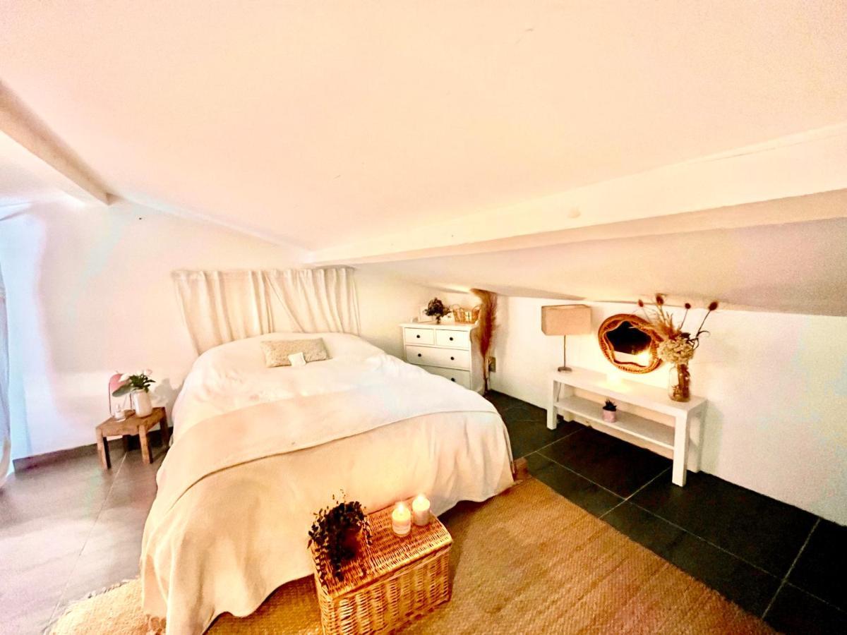 Apartament Loft Atypique Au Milieu Des Champs Tourrettes Zewnętrze zdjęcie